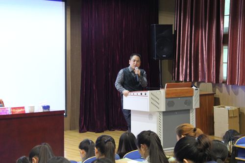 beat365官网成功举办博士校友论坛