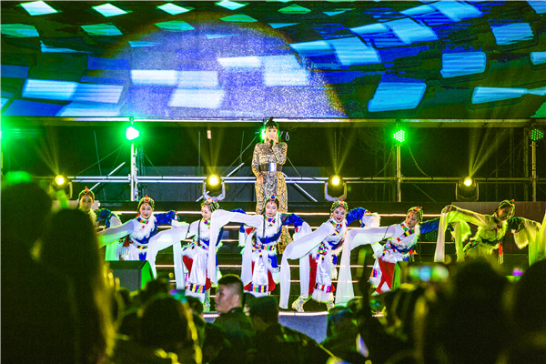 beat365官网师生参演茶文化节晚会获好评