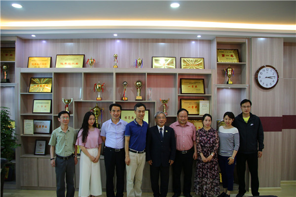 赵晓生先生来beat365官网开展交流活动