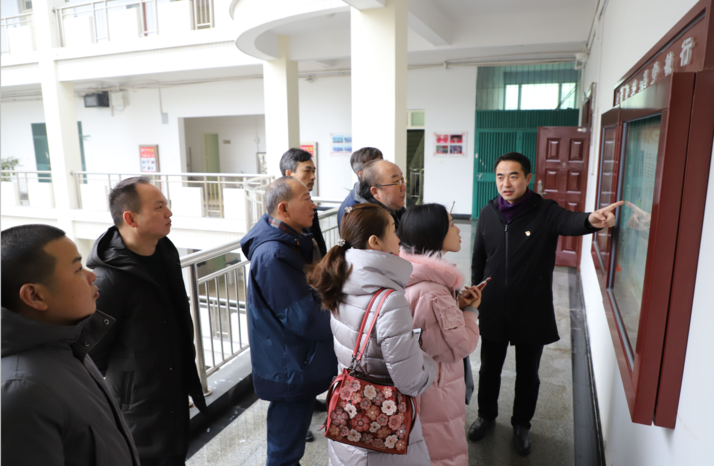 岭南师范学院beat365唯一官方网站党政领导班子一行来beat365官网考察交流