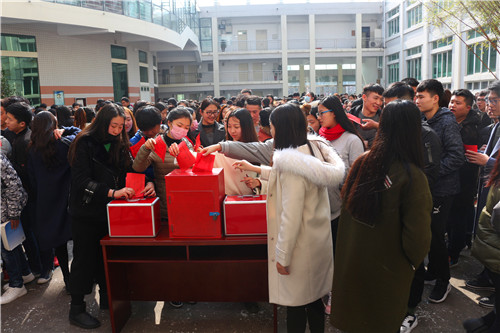 beat365官网圆满完成区人大代表投票站选举工作