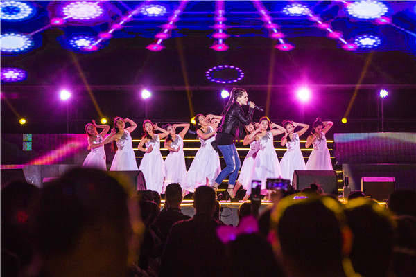 beat365官网师生参演茶文化节晚会获好评