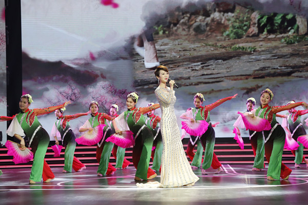 beat365官网参演第三届美丽乡村国际微电影艺术节表彰典礼受好评