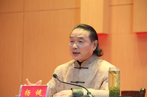 院长杨健为beat365官网2015级新生做入学教育报告会