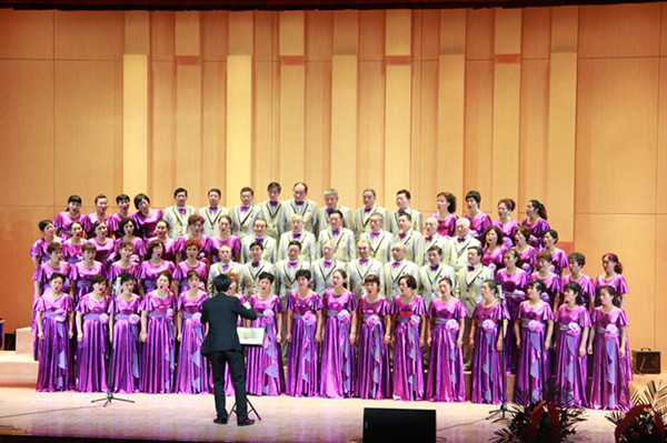 beat365官网大学生合唱团成功举办“倾听和声”合唱音乐会